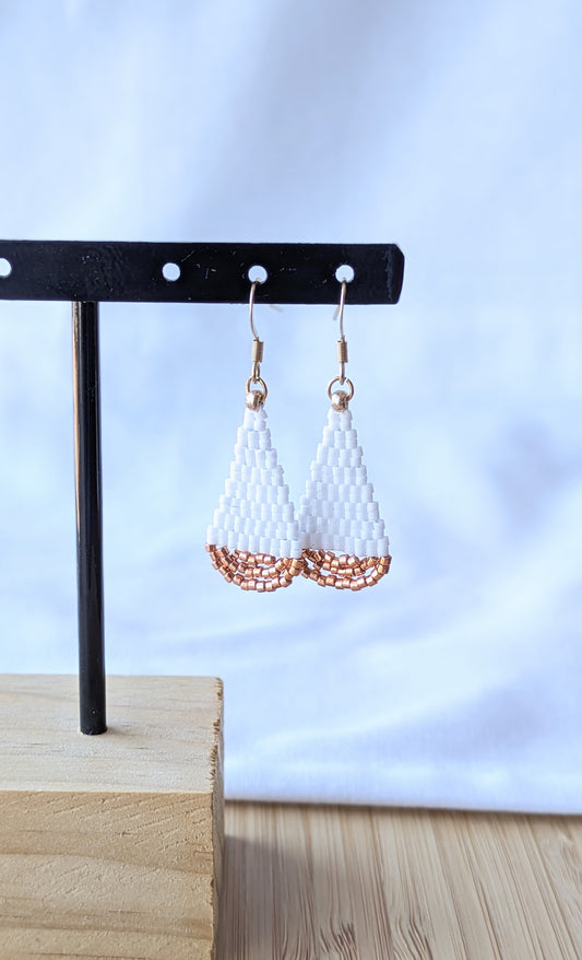 Boucles d'oreilles goutte - Blanc et Cuivré