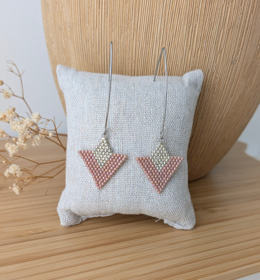 Boucles graphiques rose et argent- Tissage fait-main. Pampaya