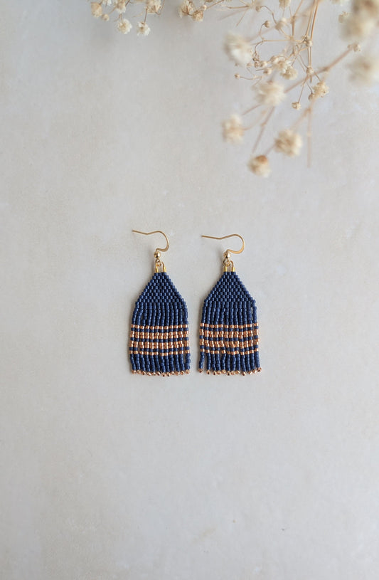 Boucles d'oreilles à franges en perles miyuki bleu marine