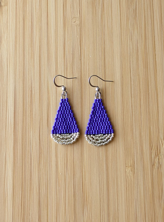 Boucles d'oreilles goutte en perles Miyuki bleues et argentées