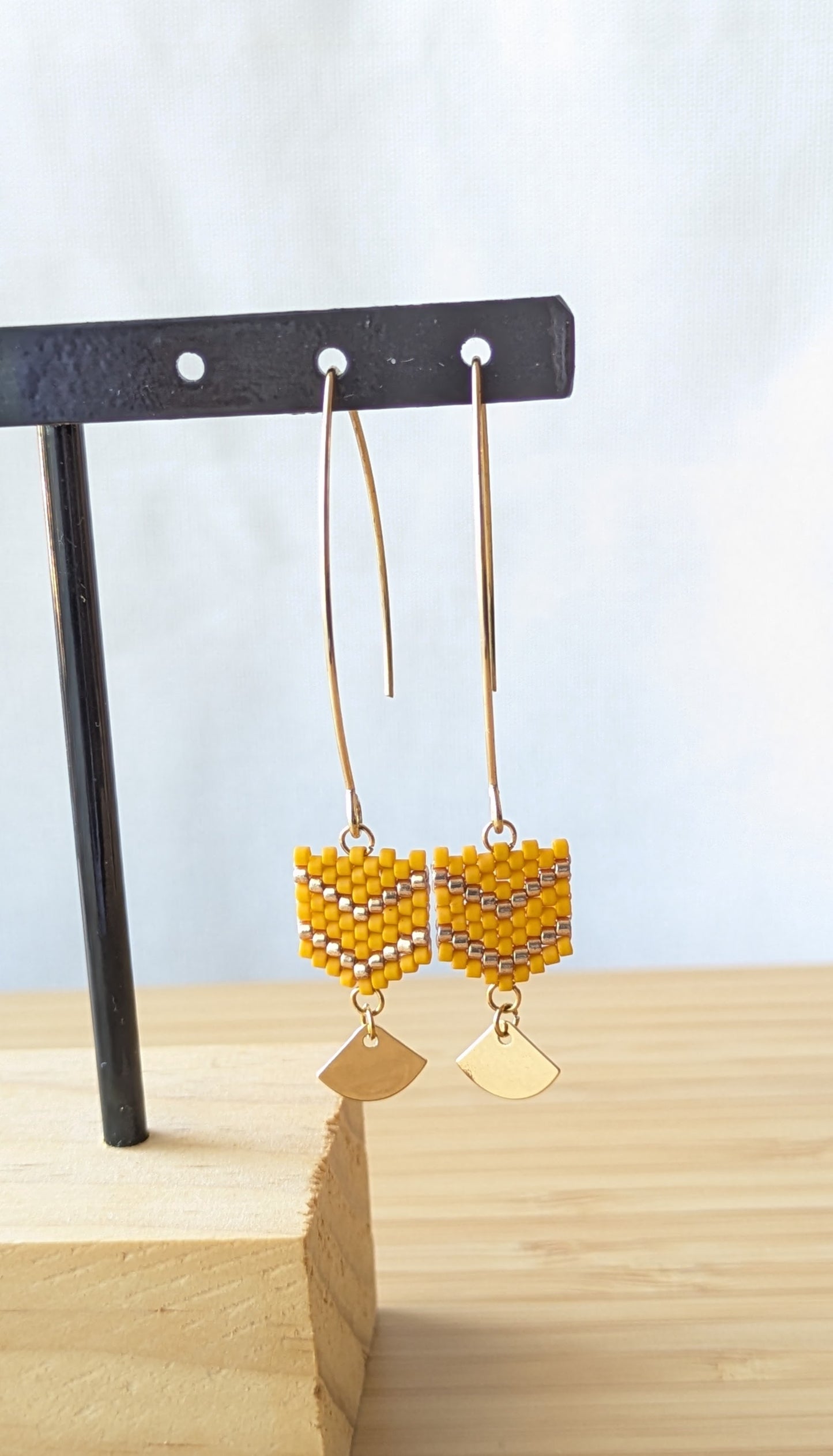FANNY - Boucles d'Oreilles Grands Crochets en Perles Miyuki - Jaune