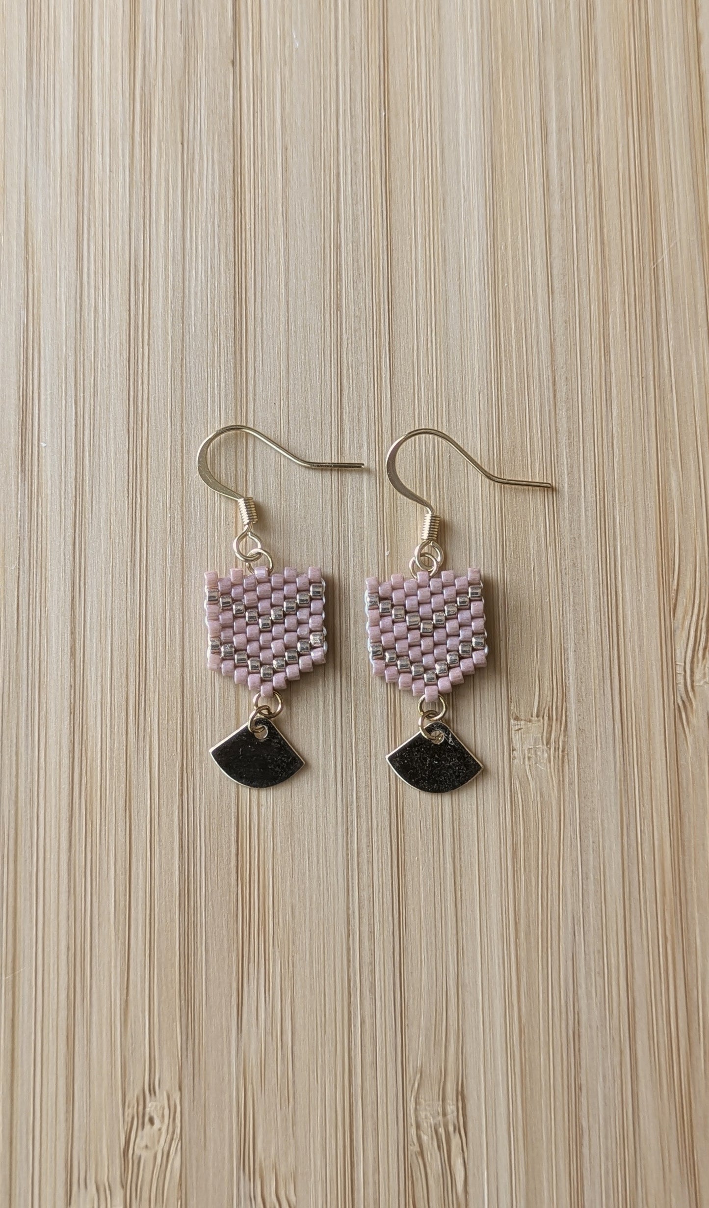 FANNY - Boucles d'Oreilles Pendantes en Perles Miyuki - Rose