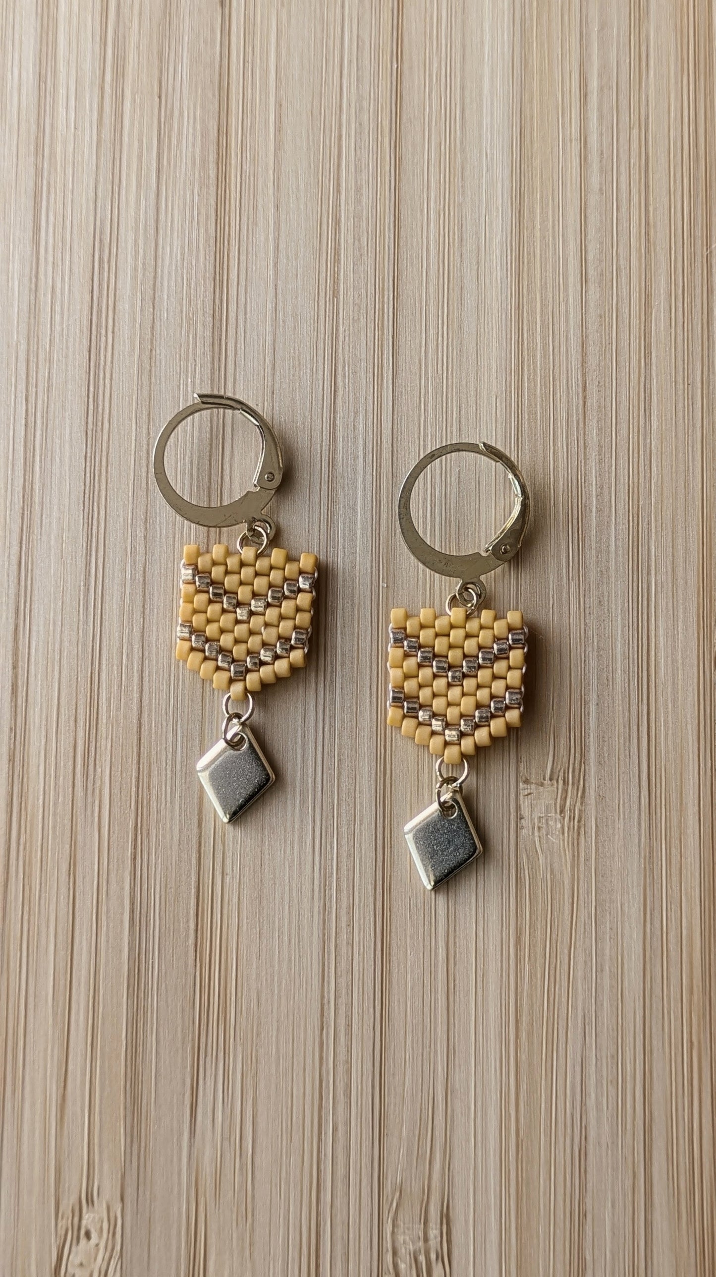 FANNY - Boucles d'Oreilles Dormeuses en Perles Miyuki - Jaune